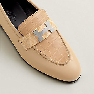 モカシン《パリ》 - ベージュ | Hermès - エルメス-公式サイト